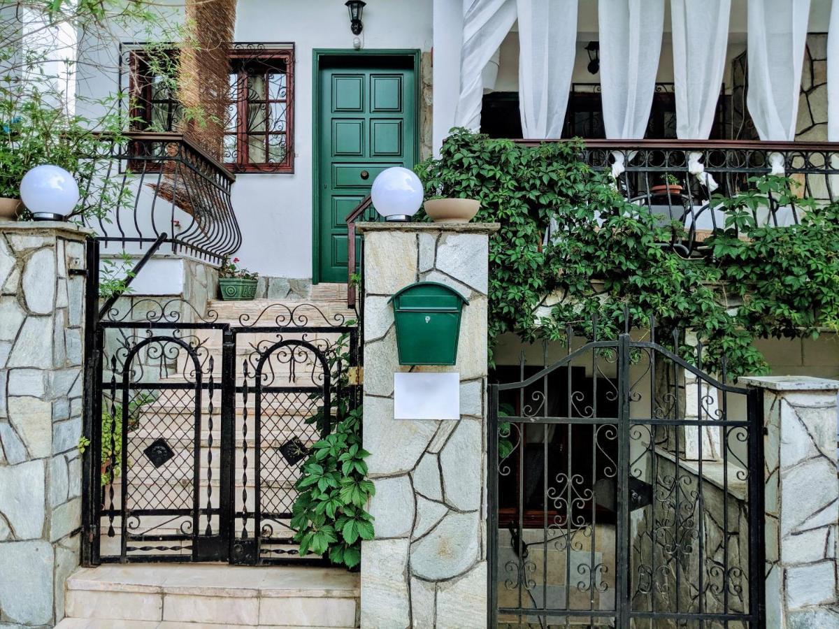 Villa Veneti Suite - Probio - 80M2 尼亚·蒙达尼亚 外观 照片